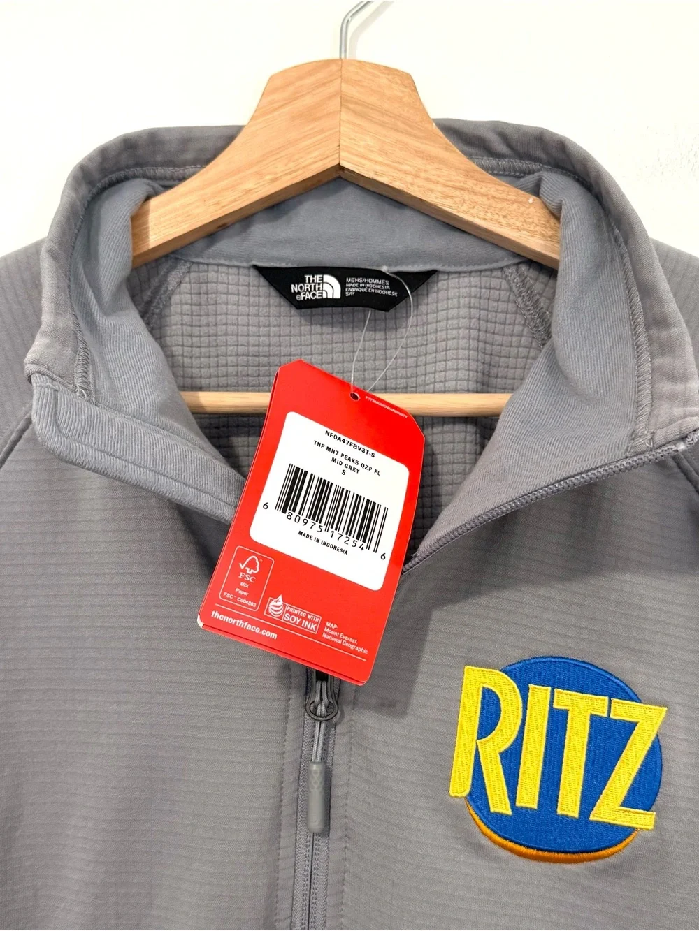 NWT The North Face Men’s Mountain Peaks Quarter Zip Fleece Pullover